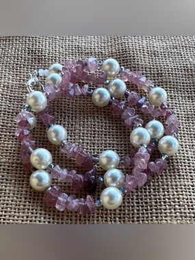 Elegant Glads Pearl and watermelon quartz Beaded Necklace New